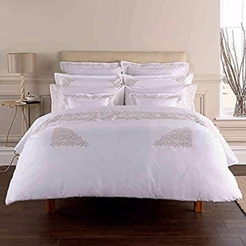 Christy Of England Hampton Embroidered Duvet - Picture 3 of 4